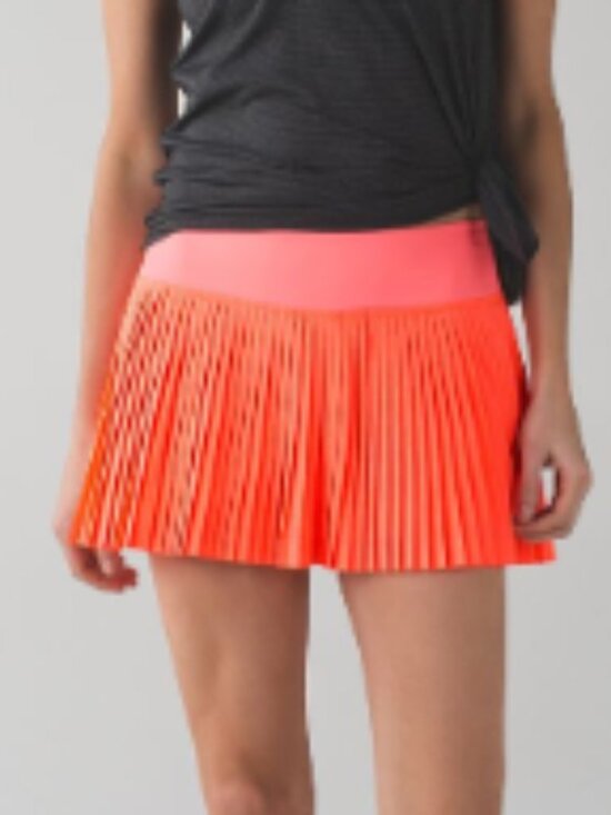 lululemon athletica Dresses & Skirts - Lululemon Hot Pink Pleat to Street Skirt II Lined Tennis Athletic Workout Mini